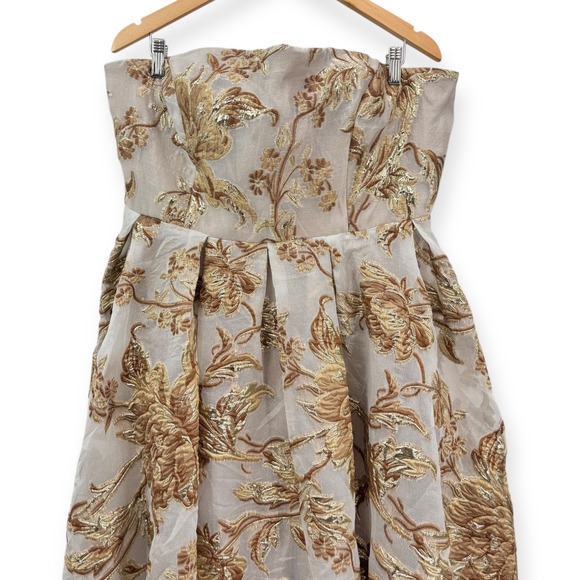 Mac Duggal Strapless Gold and Cream Dress - Picture 6 of 14